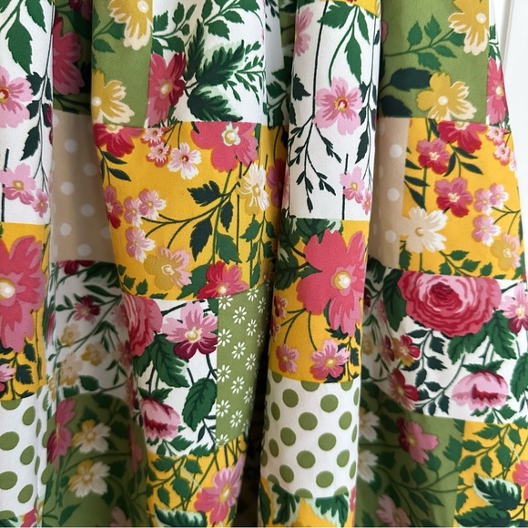 Girl Floral skirt in Size 140 (9-10Y) - Picture 3 of 3